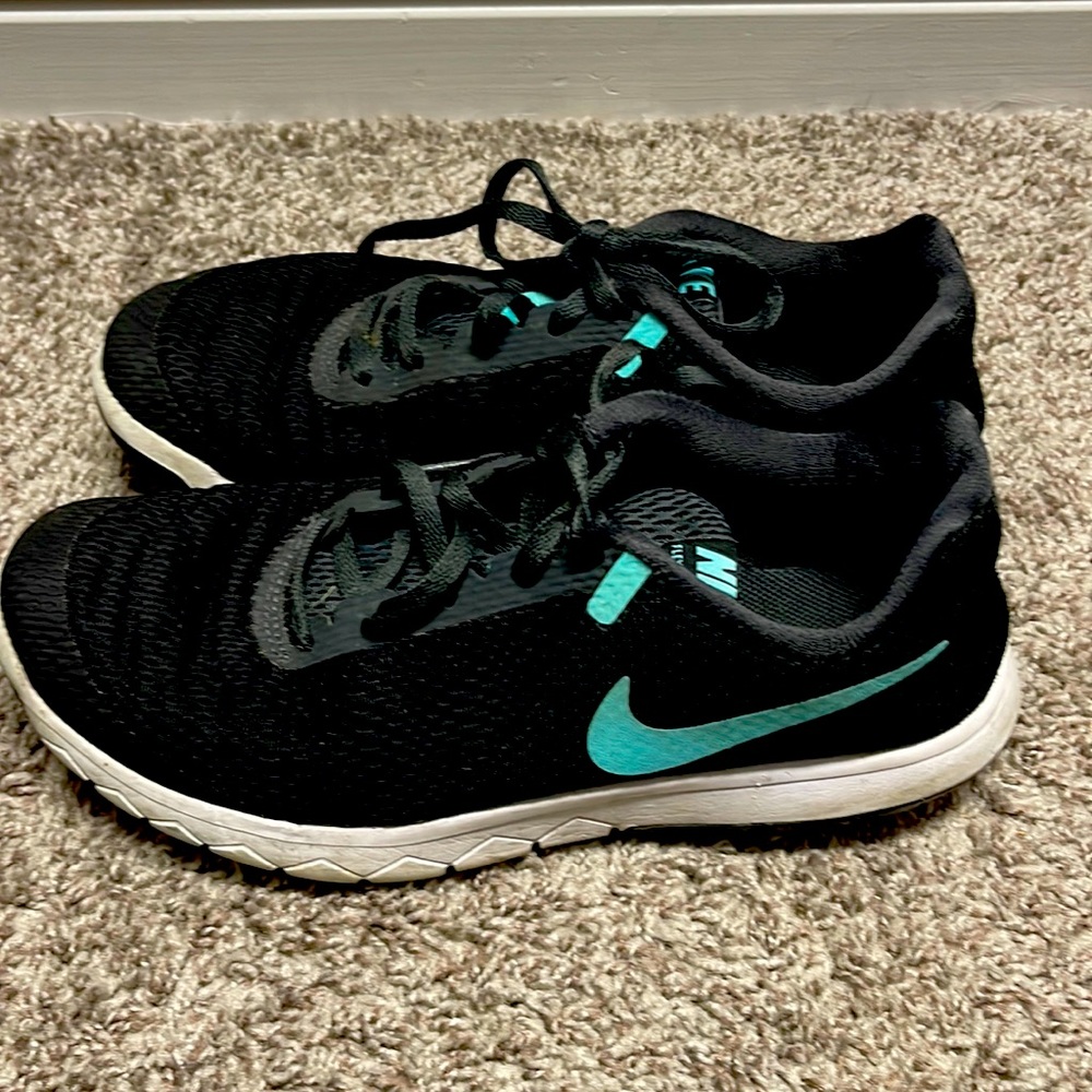 Woman Nike shoes